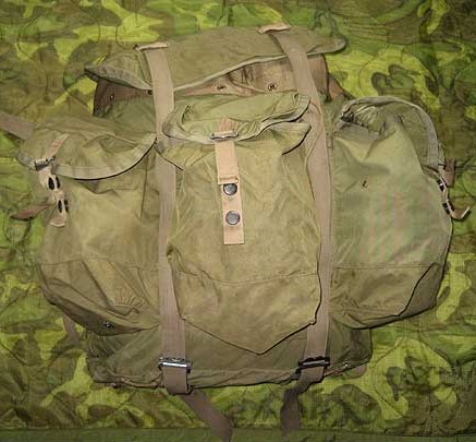 Read more about the article Tropical Rucksack